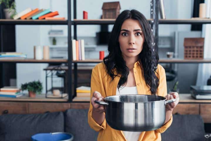 איתור נזילות מים